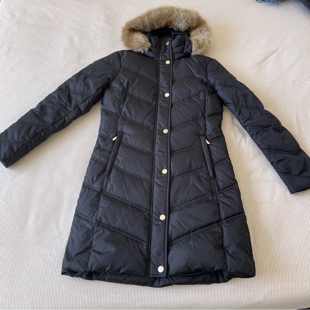 Michael Kors Black Down Puffed Jacket with Fur-Trim Hood